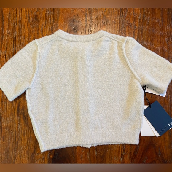 NWT Wilfred Free Cropped Cardigan “Shrunken Collection” Reverse Seam Size XXS - Picture 9 of 13